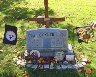 gravestone with Pittsburgh Steelers flag, Allegheny Cemetery, Pittsburgh, PA