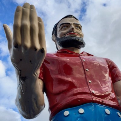 detail of the muffler man of Mr. Tire, Uniontown, PA