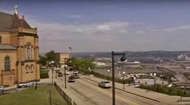 scene from the film "Striking Distance" of residential street in Pittsburgh, PA