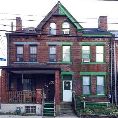 brick row houses in Pittsburgh, PA