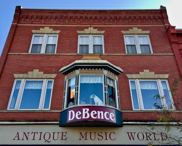 exterior of DeBence Antique Music World, Franklin, PA