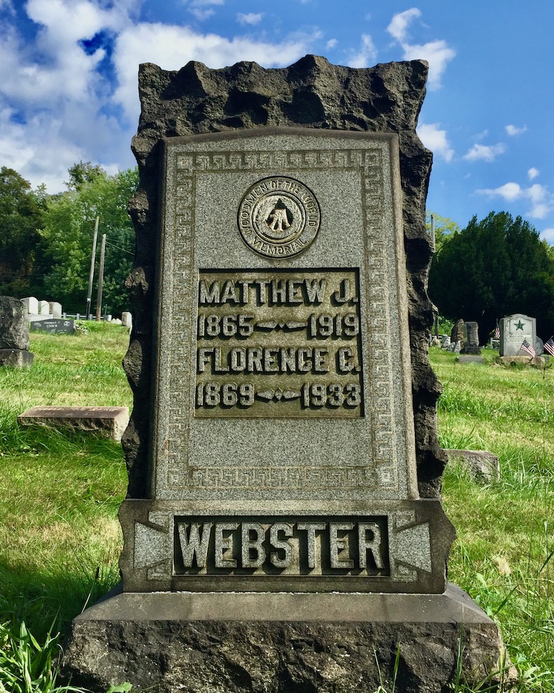 grave marker with seal of the Woodmen of the World, Richland Cemetery, Dravosburg, PA